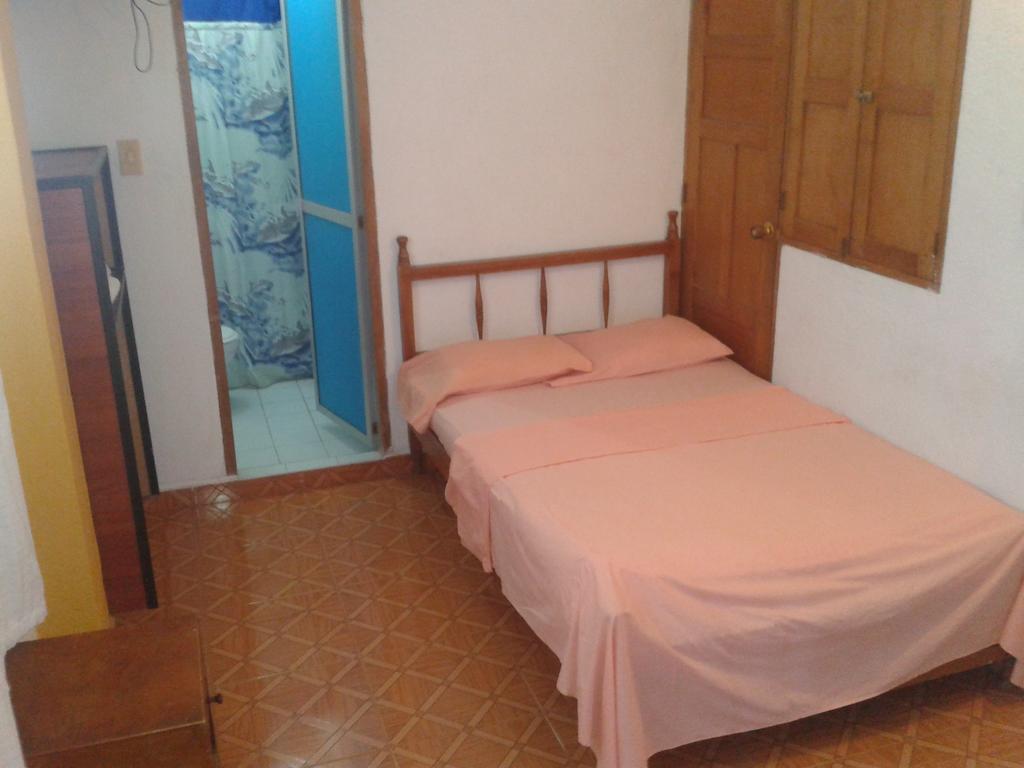 Hotel Hospederia Casa Familiar Santa Marta  Zimmer foto